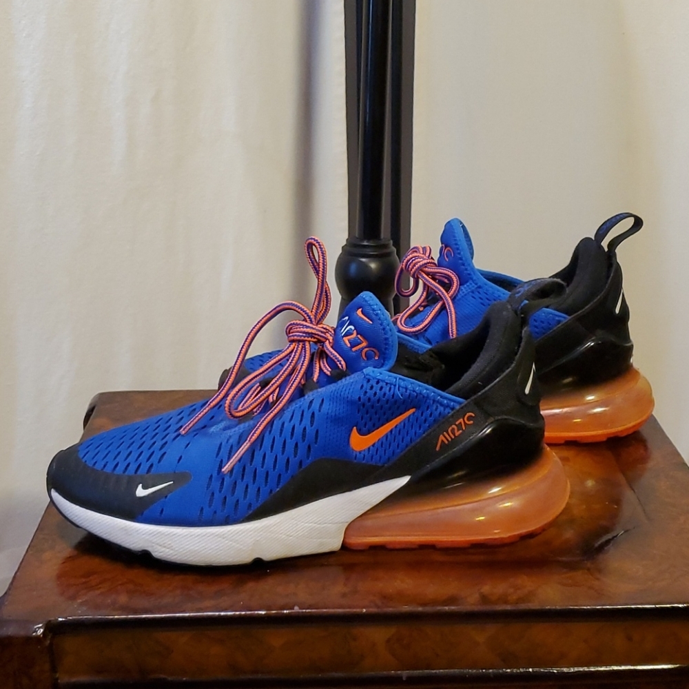 Nike jogging or walking sneakers Size 7 Blue